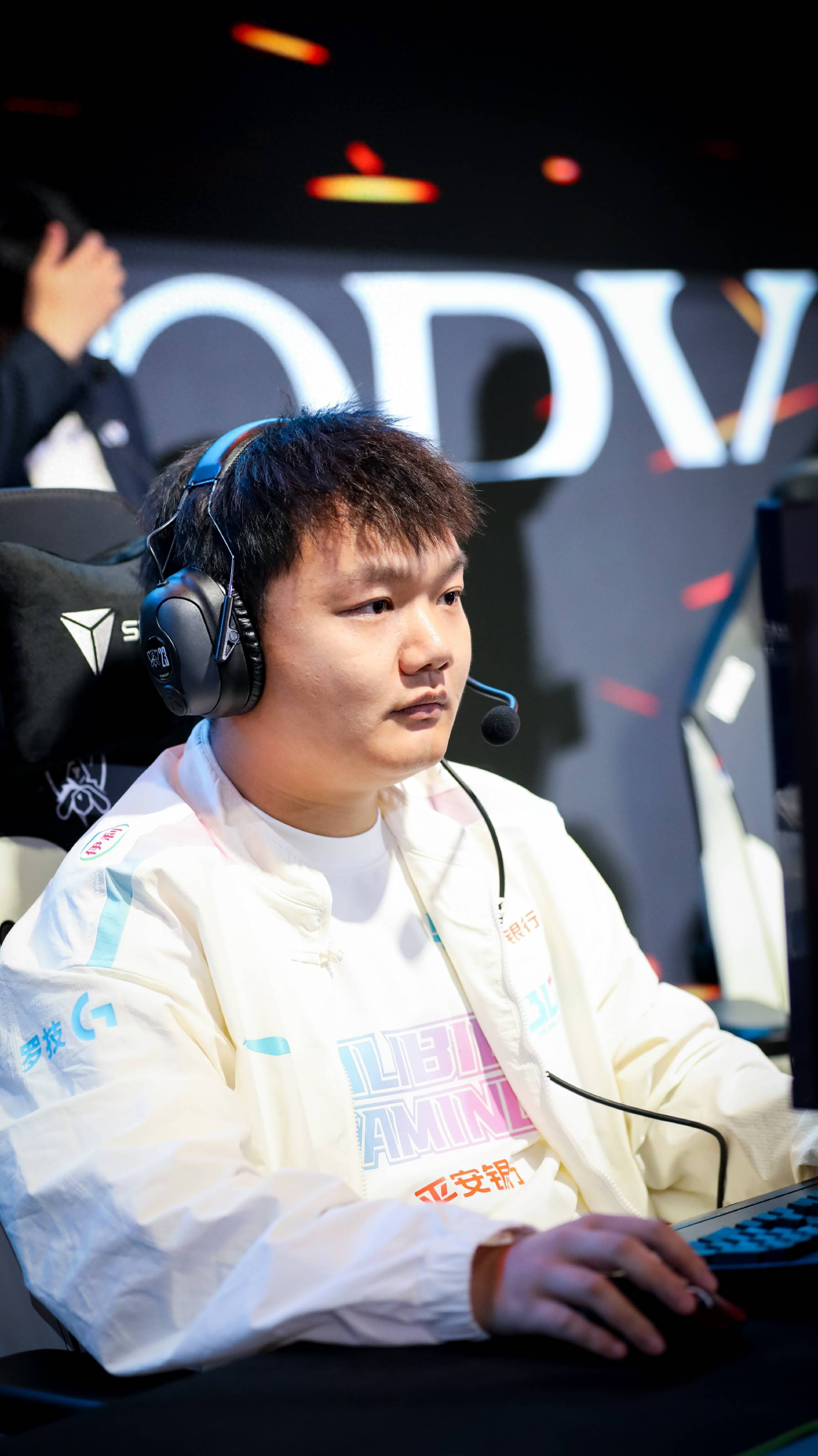 JDG鏖战FNC,Jankos打出惊人五杀宿命之战成都决赛之夜,成为赛场最大亮点的简单介绍 JDG鏖战FNC,Jankos打出惊人五杀宿命之战成都决赛之夜,成为赛场最大亮点的简单介绍